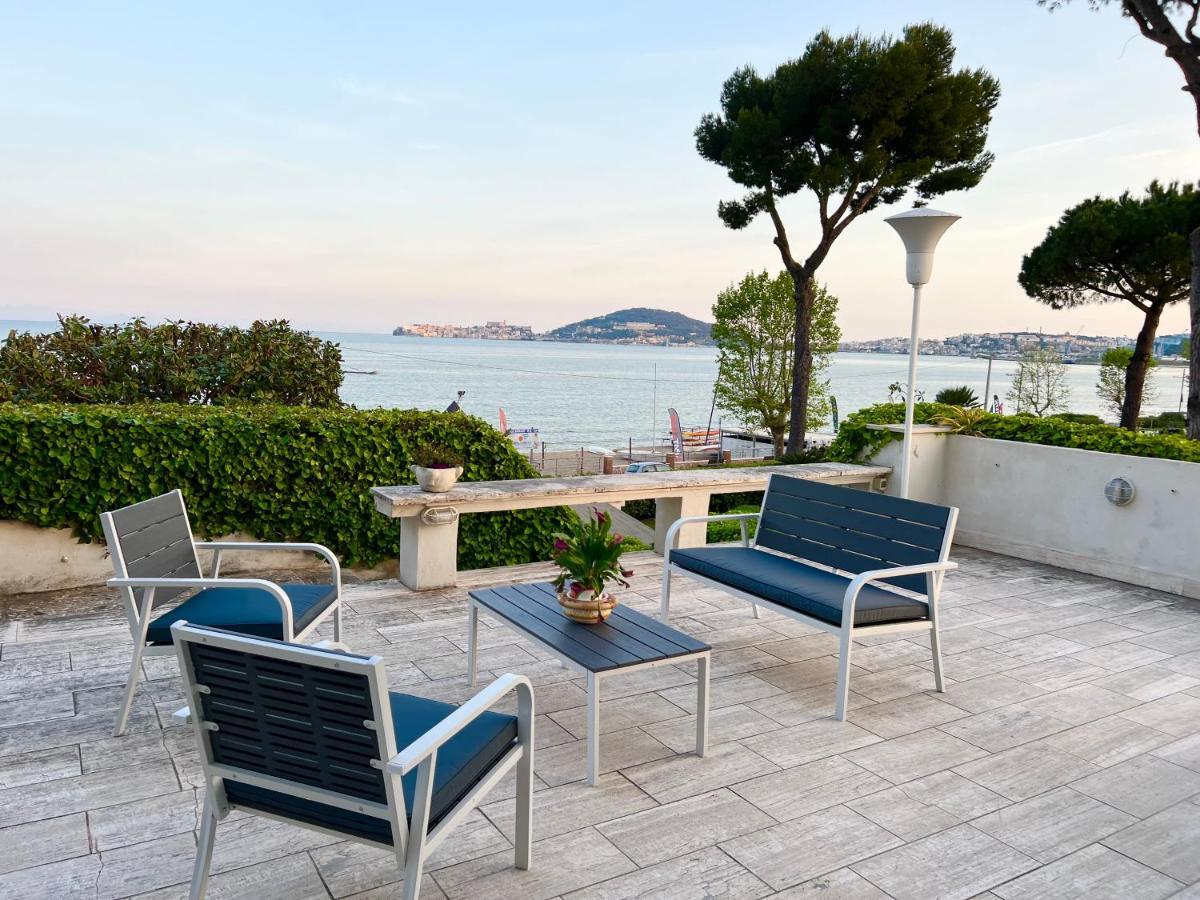 Villa Magnolia Formia Exterior foto