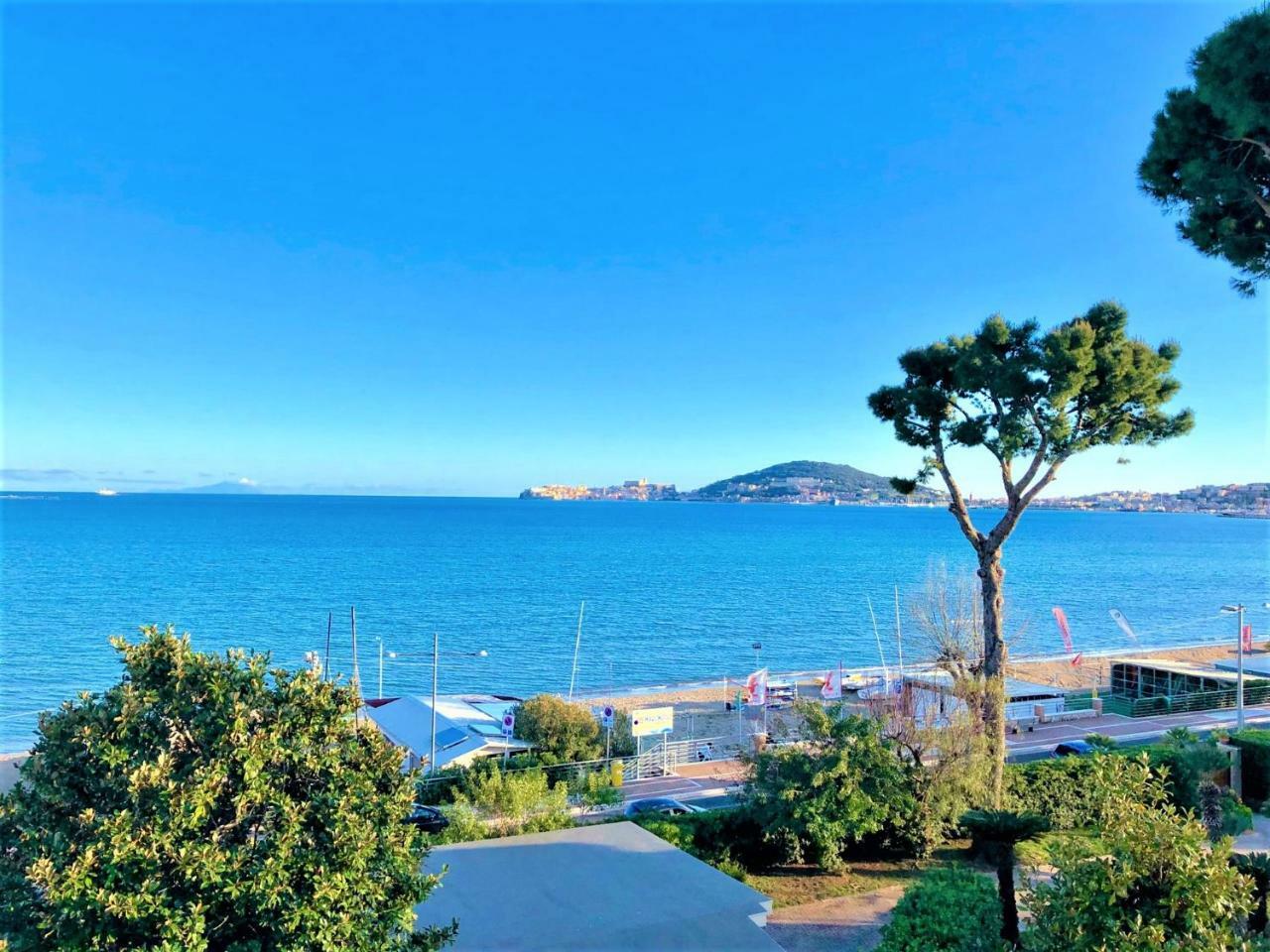 Villa Magnolia Formia Exterior foto