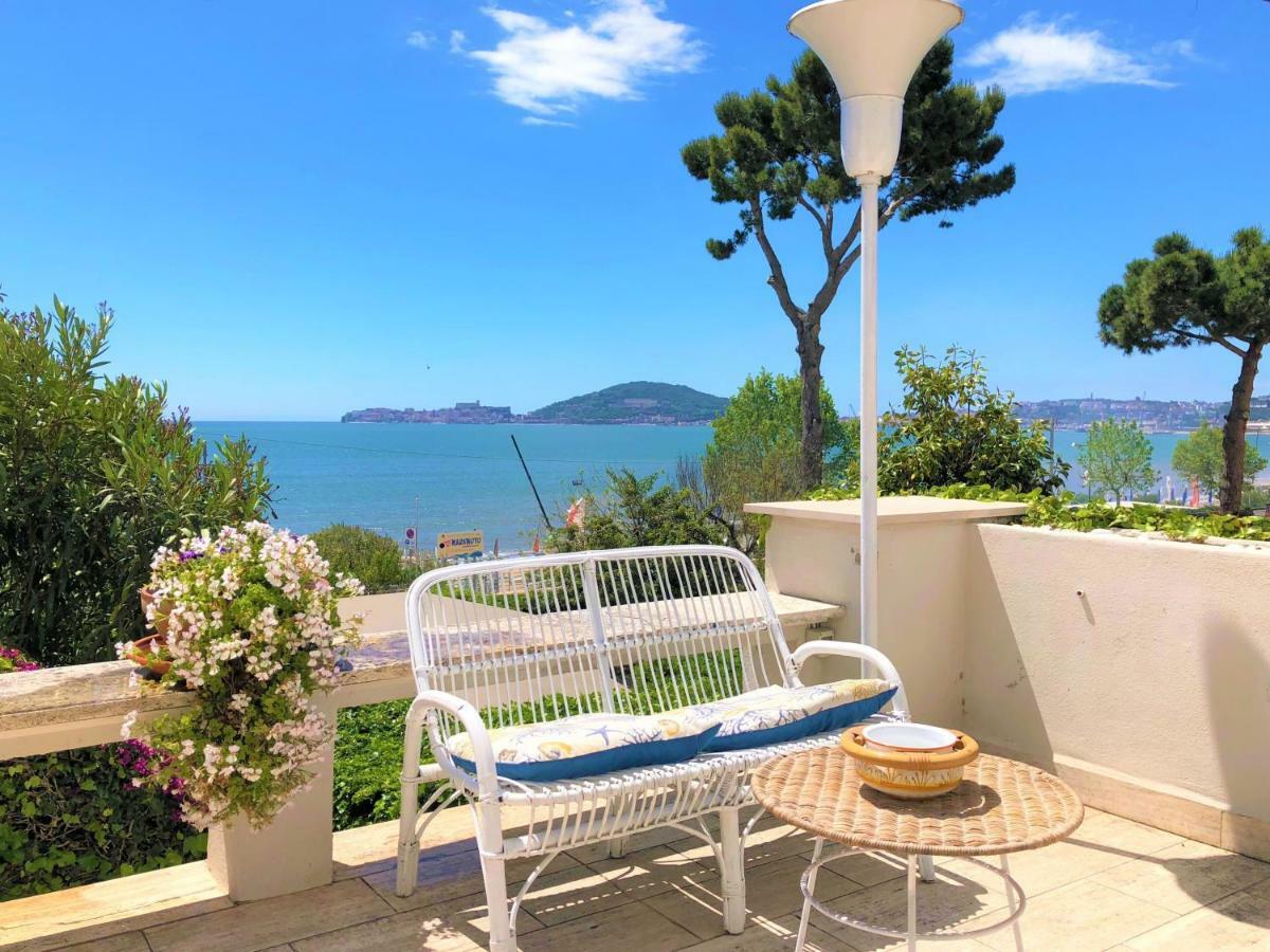 Villa Magnolia Formia Exterior foto